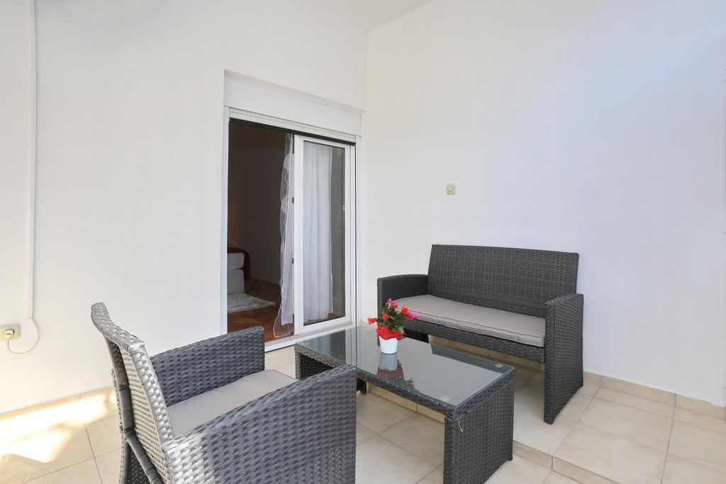 Apartments Maruna Self Check-In Задар Екстер'єр фото