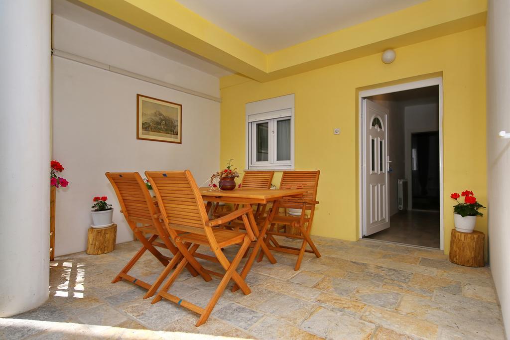 Apartments Maruna Self Check-In Задар Екстер'єр фото